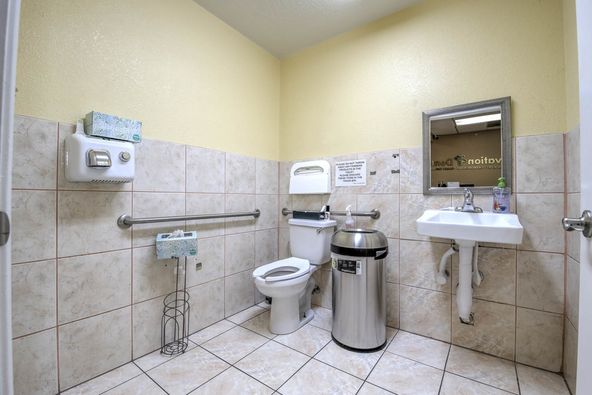Suite F: 702 Porter Ave, Stockton, CA 95207